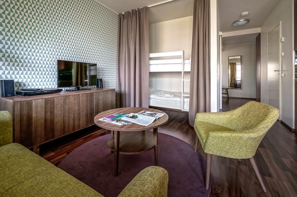 Forenom Serviced Apartments Espoo Tapiola الغرفة الصورة