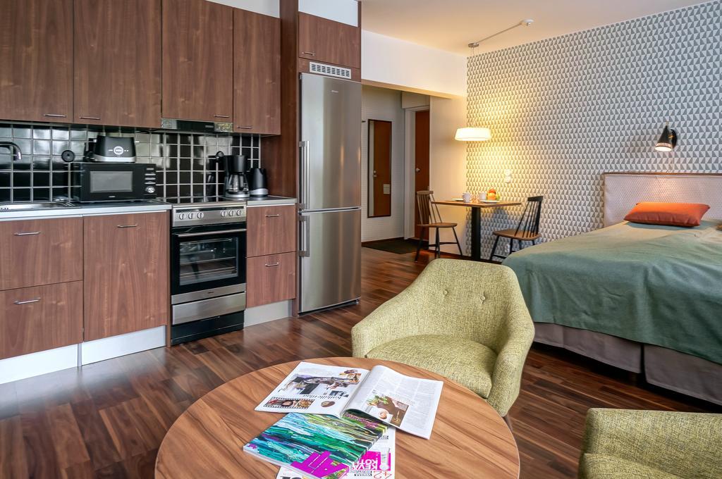 Forenom Serviced Apartments Espoo Tapiola الغرفة الصورة