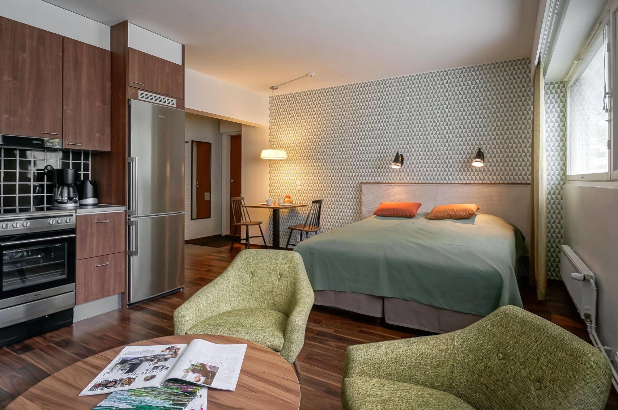 Forenom Serviced Apartments Espoo Tapiola المظهر الخارجي الصورة